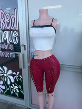 Load image into Gallery viewer, Snake Print Couture Lace Up Capri Pants